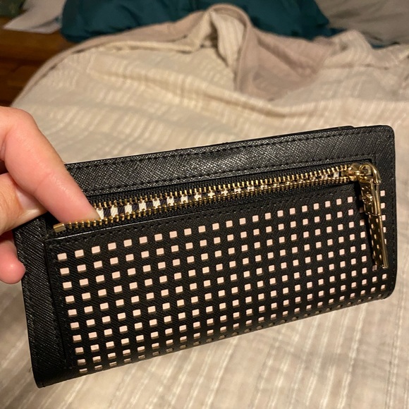 Kate Spade Wallet - Picture 2 of 4